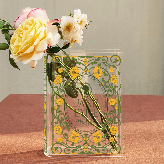 67cadd39-244b-4ac2-83c4-dd673c2fe31e/Jane_Erye_II_-_Acrylic_book_vase-_mockup_cami_cafe_07.jpg